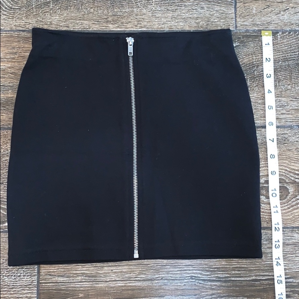 Black cotton mini skirt... New without tags